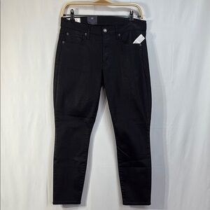 🐥 nwt GAP Black true Skinny mid rise Jeans